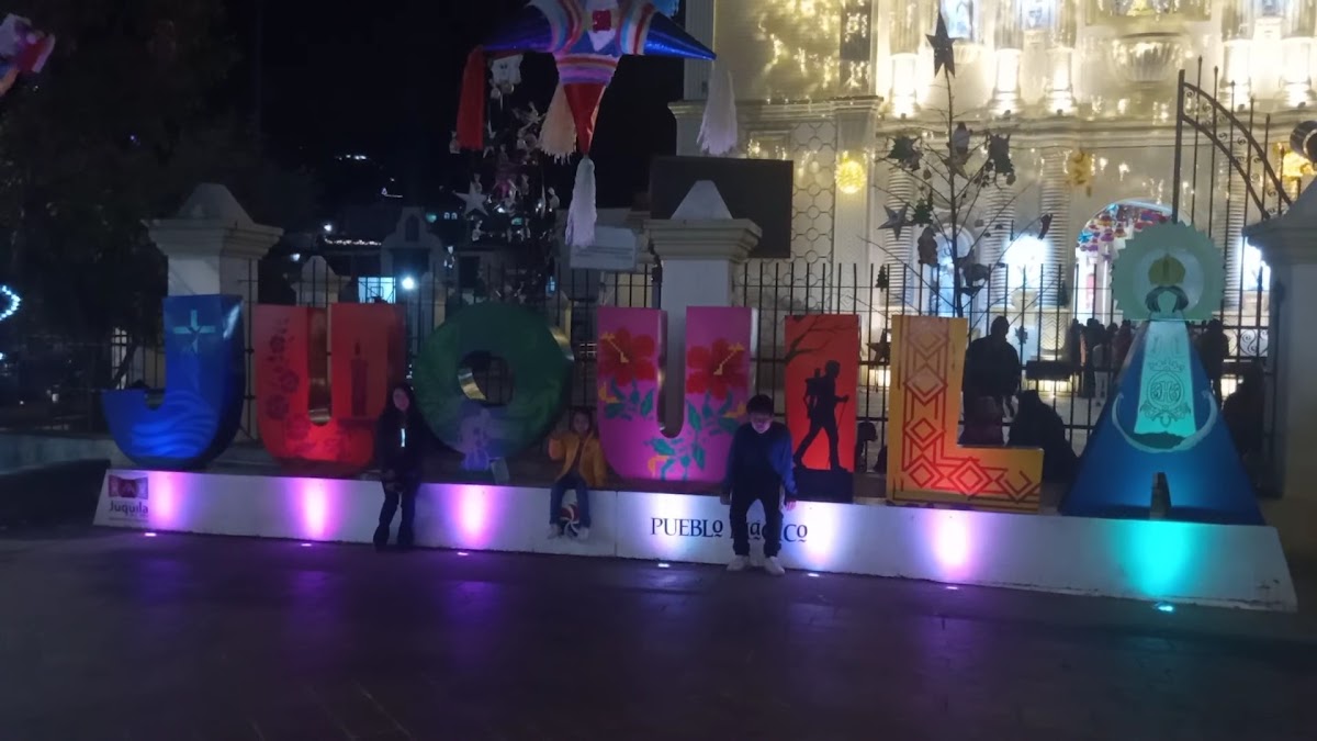 Hotel 8 de Diciembre